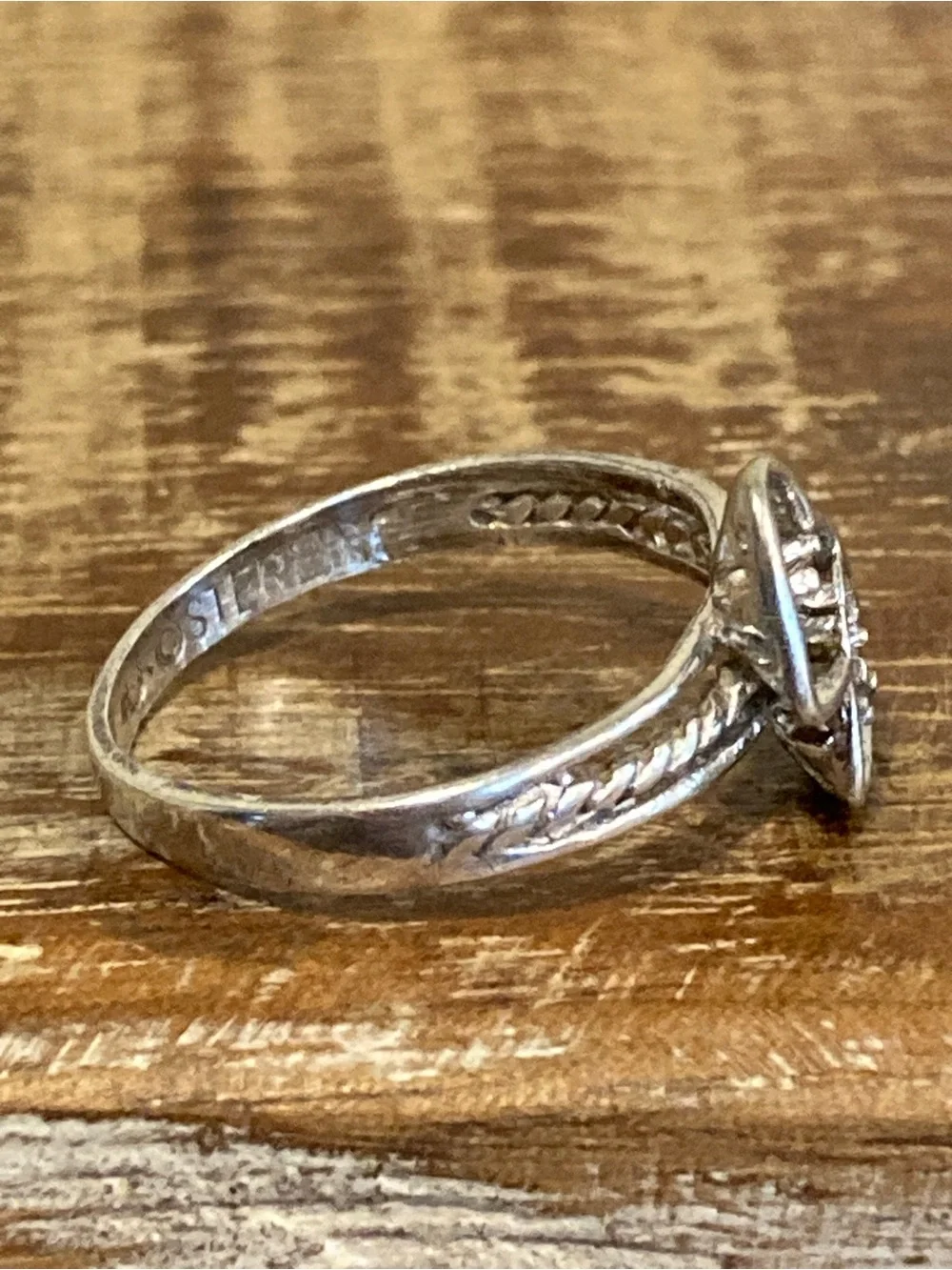 Vintage Sterling Silver Hearts Ring Size 7 Missing Stone! Uncas - Picture 7 of 15